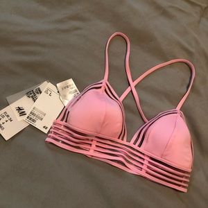 Hot Pink H&M Bikini Top 👙